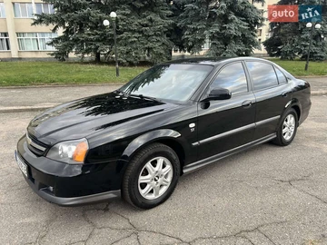 Авто Chevrolet Evanda 2005 № 8176950
