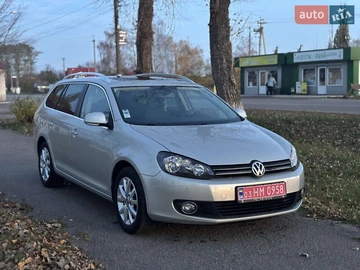 Авто Volkswagen Golf 2010 № 8177281