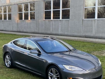 Авто Tesla Model S 2013 № 8177417