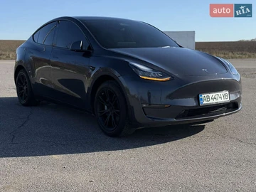 Авто Tesla Model Y 2021 № 8177776