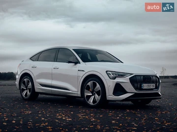 Авто Audi E-Tron 2020 № 8177818