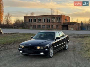 Авто BMW 7 Series 2000 № 8178219