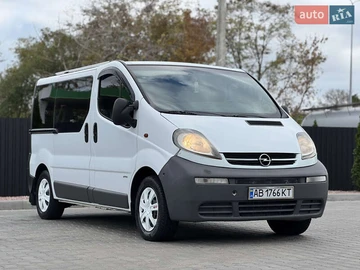 Авто Opel Vivaro 2003 № 8178283