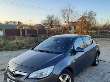 Авто Opel Astra 2011 № 8178313