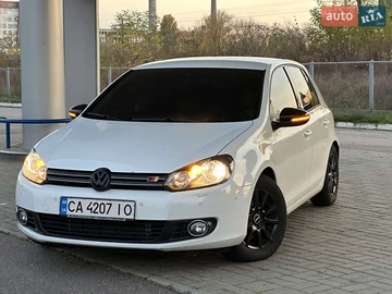 Авто Volkswagen Golf 2011 № 8178409