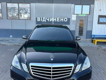 Авто Mercedes E-Class 2011 № 8178598