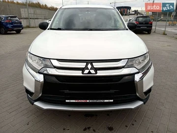Авто Mitsubishi Outlander 2017 № 8178907
