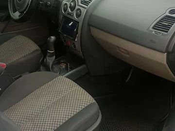 Авто Renault Megane 2004 № 8178964