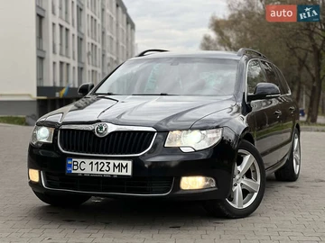 Авто Skoda Superb 2012 № 8179033