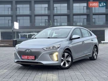 Авто Hyundai Ioniq Electric 2017 № 8179034