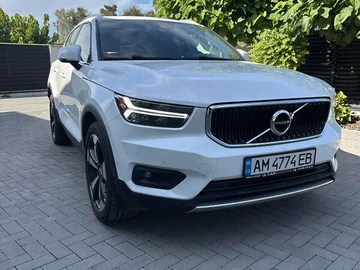 Авто Volvo Xc40 2018 № 8179039