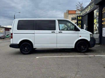 Авто Volkswagen Transporter 2004 № 8179145