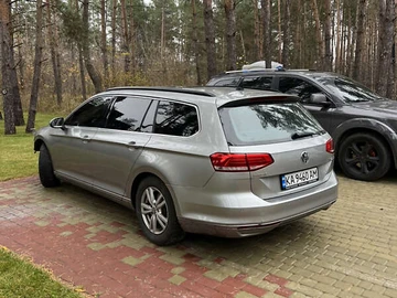 Авто Volkswagen Passat 2015 № 8179149