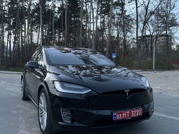 Авто Tesla Model X 2017 № 8179235