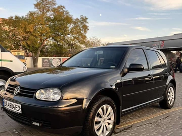 Авто Volkswagen Golf 2002 № 8179279