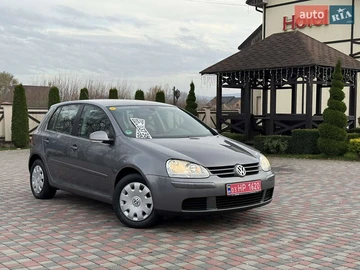 Авто Volkswagen Golf 2005 № 8179287