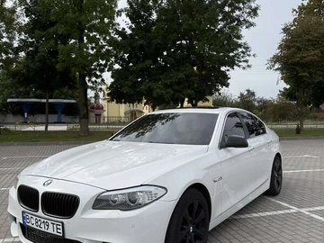 Авто BMW 5 Series 2012 № 8179485