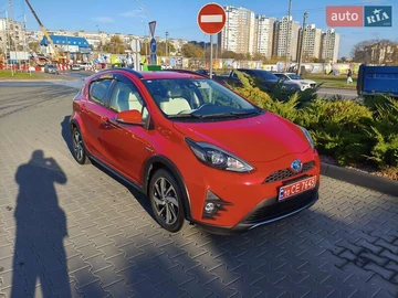 Авто Toyota Aqua 2019 № 8179497