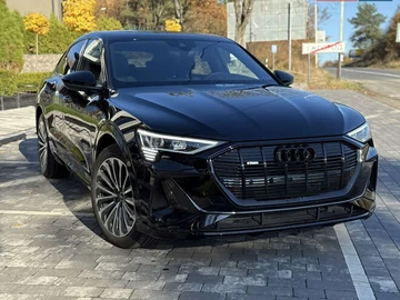Авто Audi E-Tron Sportback 2021 № 8179531