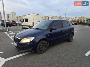 Авто Skoda Fabia 2012 № 8179652