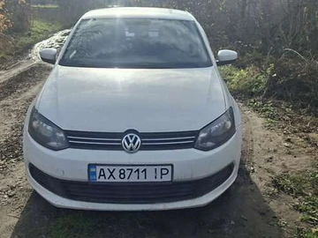 Авто Volkswagen Polo 2013 № 8179776
