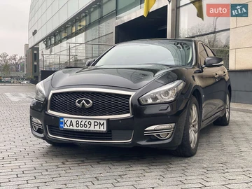 Авто Infiniti Q70 2017 № 8180061