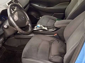 Авто Nissan Leaf 2013 № 8180122
