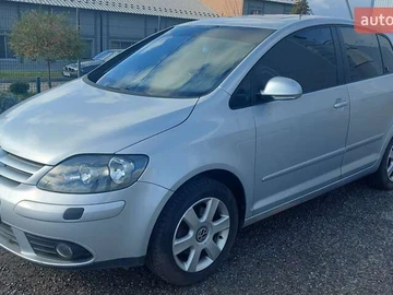 Авто Volkswagen Golf Plus 2005 № 8180282