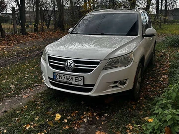 Авто Volkswagen Tiguan 2010 № 8180314