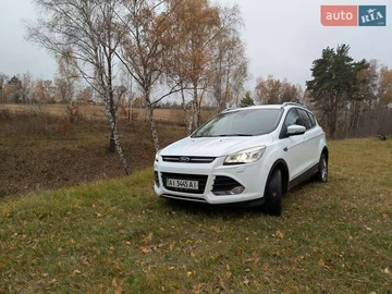 Авто Ford Kuga 2013 № 8180328