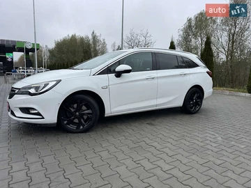 Авто Opel Astra 2017 № 8180343