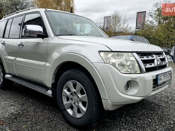 Авто Mitsubishi Pajero 2013 № 8180524