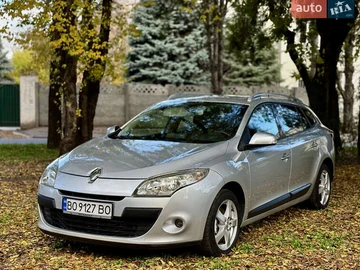 Авто Renault Megane 2010 № 8180982