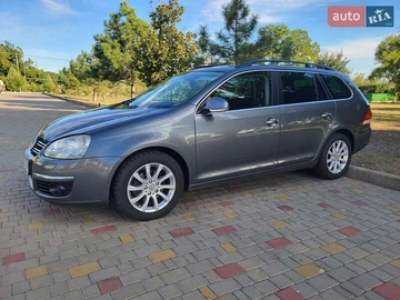Авто Volkswagen Golf 2009 № 8181002