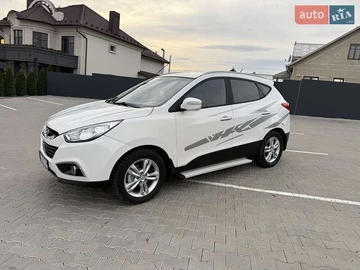 Авто Hyundai Ix35 2012 № 8181043
