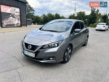 Авто Nissan Leaf 2019 № 8181075