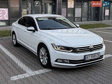 Авто Volkswagen Passat 2017 № 8181310