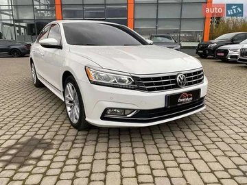 Авто Volkswagen Passat 2018 № 8181312