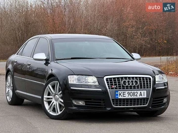 Авто Audi S8 2007 № 8181338