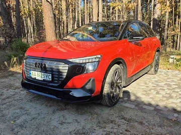 Авто Audi E-Tron 2022 № 8181377