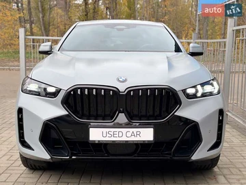 Авто BMW X6 2023 № 8181398