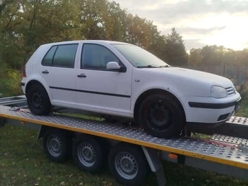 Авто Volkswagen Golf 2001 № 8181626