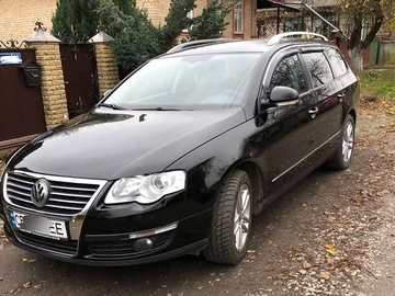 Авто Volkswagen Passat 2010 № 8181701