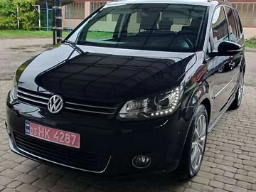 Авто Volkswagen Touran 2011 № 8181956