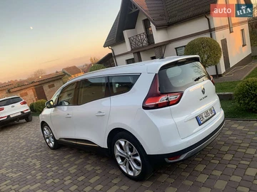 Авто Renault Grand Scenic 2017 № 8182001
