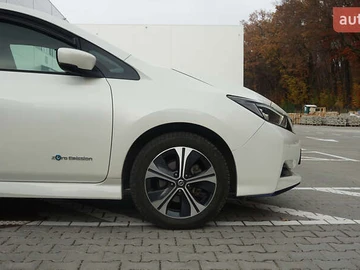 Авто Nissan Leaf 2019 № 8182115