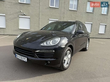 Авто Porsche Cayenne 2011 № 8182122