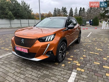 Авто Peugeot 2008 2020 № 8182124