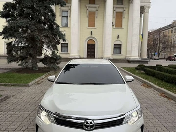 Авто Toyota Camry 2017 № 8182126