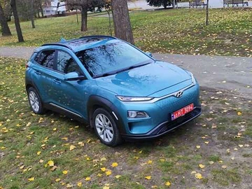 Авто Hyundai Kona Electric 2018 № 8182132